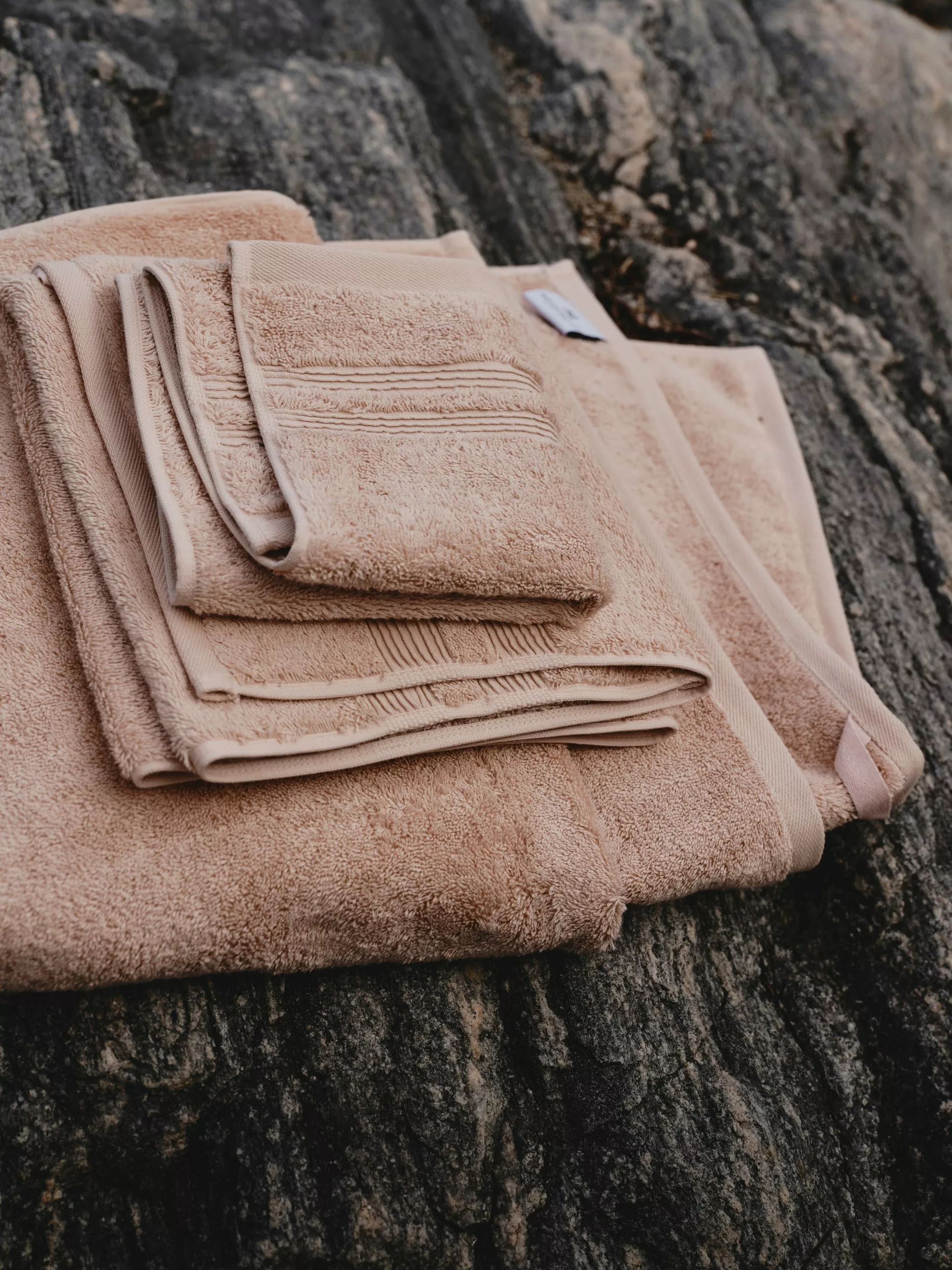 Mille Notti Fontana EKO Badetuch Powder Pink, 100x150 Cm 6 Mille Notti Fontana EKO Badetuch Powder Pink, 100x150 Cm – Bild 6