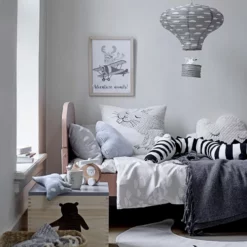 Bloomingville Kissen 13x190 Cm, Grau -Kindertextilien Verkäufe bloomingville kissen 13x190 cm 2