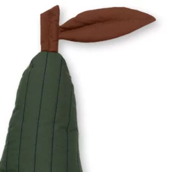 Ferm Living Kids Birnenkissen, Gesteppt, Dunkelgrün -Kindertextilien Verkäufe ferm living kids birnenkissen gesteppt dunkelgrun 1