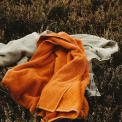 Frama Heavy Towel Badetuch 100x150 Cm, Burnt Orange 11 Frama Heavy Towel Badetuch 100x150 Cm, Burnt Orange -Kindertextilien Verkäufe frama heavy towel i bath i burnt orange 5