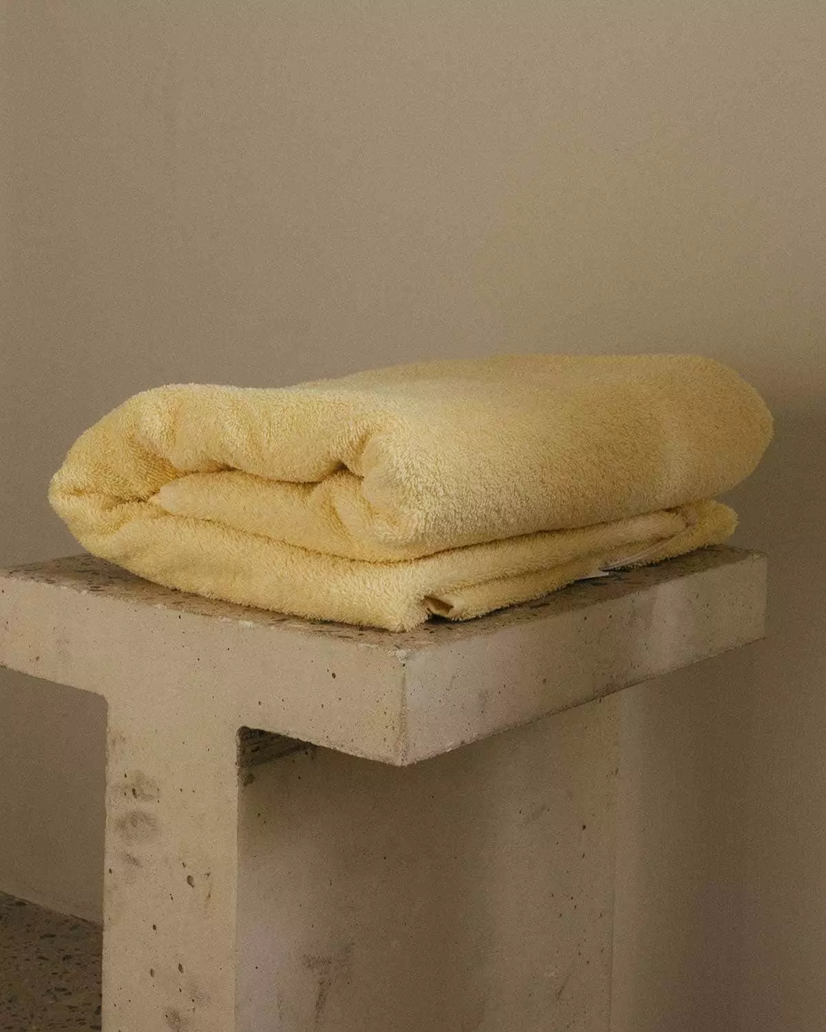 Frama Heavy Towel Badetuch 100x150 Cm, Pale Yellow 6 Frama Heavy Towel Badetuch 100x150 Cm, Pale Yellow – Bild 6