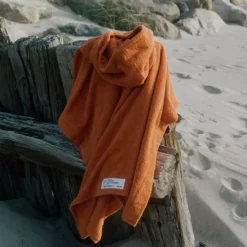 Frama Heavy Towel Poncho Onesize, Burnt Orange 10 Frama Heavy Towel Poncho Onesize, Burnt Orange -Kindertextilien Verkäufe frama heavy towel i poncho i burnt orange 4