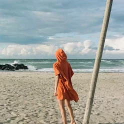 Frama Heavy Towel Poncho Onesize, Burnt Orange 11 Frama Heavy Towel Poncho Onesize, Burnt Orange -Kindertextilien Verkäufe frama heavy towel i poncho i burnt orange 5