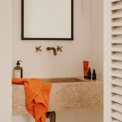 Frama Light Towel Badetuch 70x140 Cm, Burnt Orange -Kindertextilien Verkäufe frama light towel i body i burnt orange 4