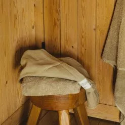 Frama Light Towel Badetuch 70x140 Cm, Sage Green -Kindertextilien Verkäufe frama light towel i body i sage green 4