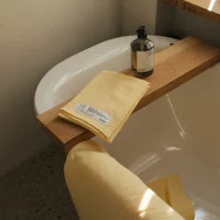 Frama Light Towel Handtuch 50x80 Cm, Pale Yellow -Kindertextilien Verkäufe frama light towel i hand i pale yellow 4