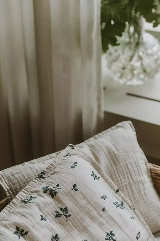 Garbo & Friends Blueberry Muslin Bettwäsche, 100x130 + 35x55 Cm 4 Garbo & Friends Blueberry Muslin Bettwäsche, 100x130 + 35x55 Cm – Bild 4