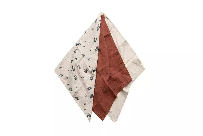 Garbo & Friends Blueberry Muslin Spucktücher 3-er Set, 40X40 Cm 3 Garbo & Friends Blueberry Muslin Spucktücher 3-er Set, 40X40 Cm – Bild 3