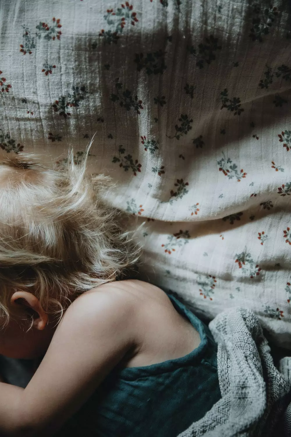 Garbo & Friends Clover Bettwäsche Musselin 100x140 + 40x45 Cm, Junior 2 Garbo & Friends Clover Bettwäsche Musselin 100x140 + 40x45 Cm, Junior – Bild 2