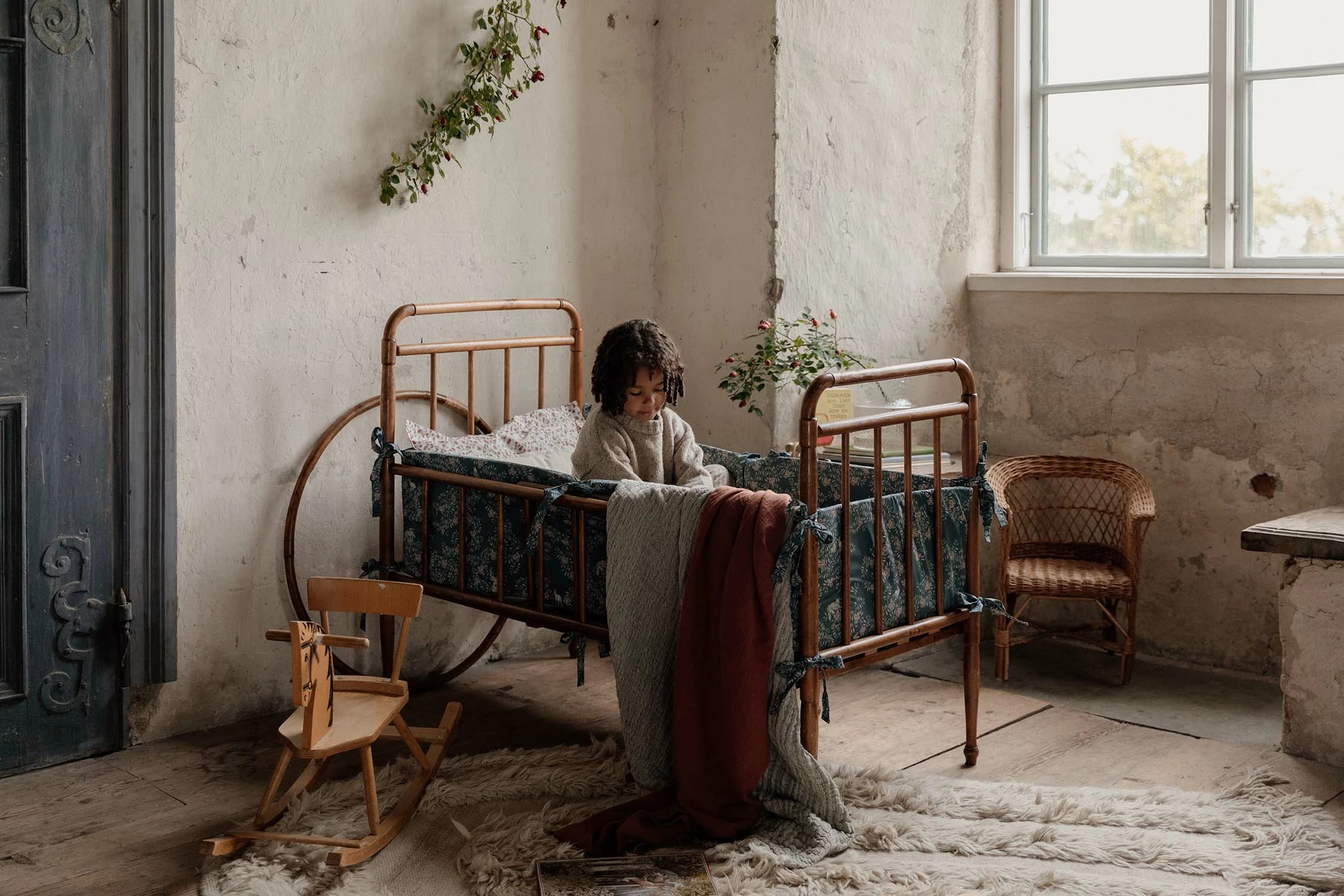 Garbo & Friends Fauna Forest Polster Für Babybett-Gitterstäbe, 30x360 Cm 4 Garbo & Friends Fauna Forest Polster Für Babybett-Gitterstäbe, 30x360 Cm – Bild 4