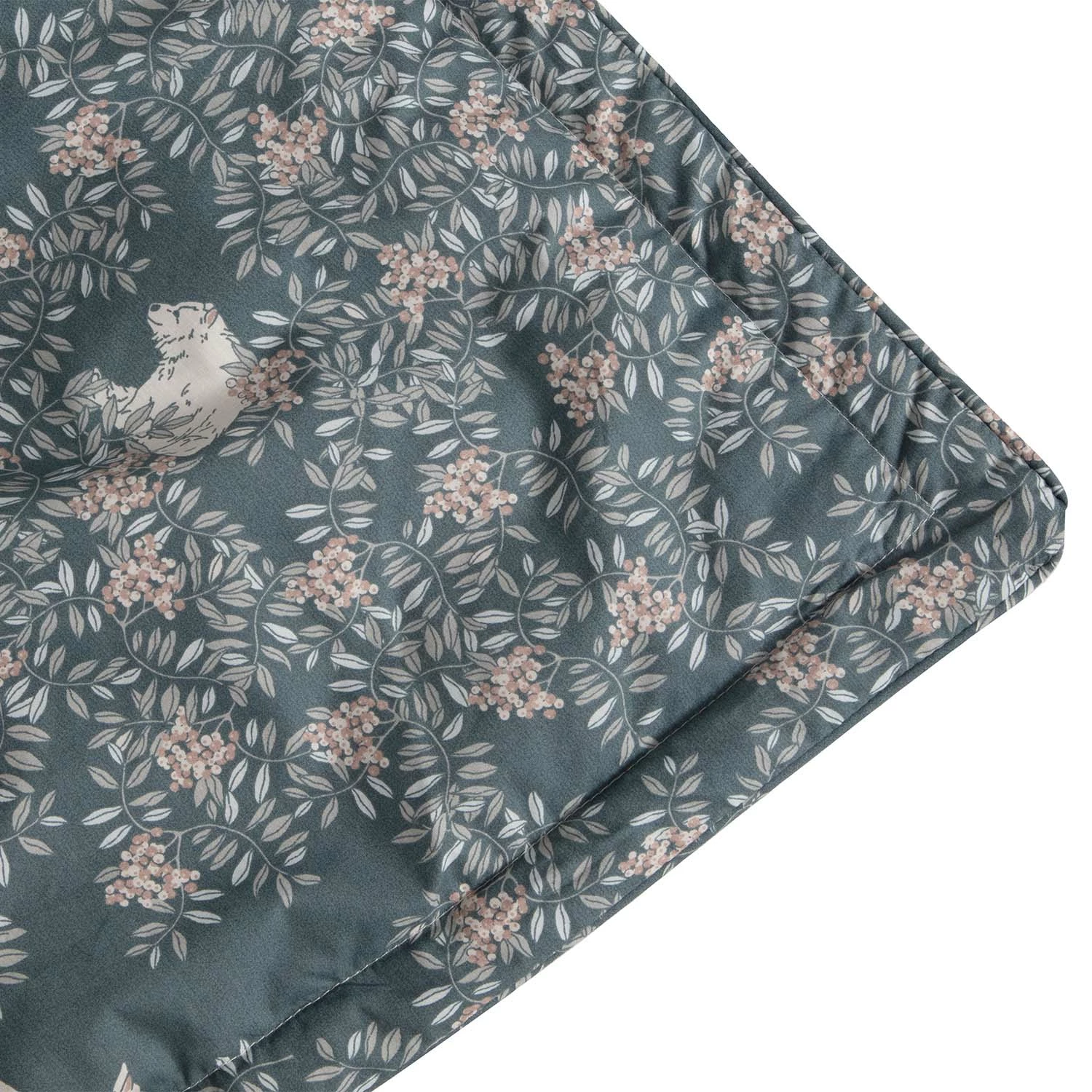 Garbo & Friends Fauna Forest Gefüllte Decke, 90x120 Cm 2 Garbo & Friends Fauna Forest Gefüllte Decke, 90x120 Cm – Bild 2