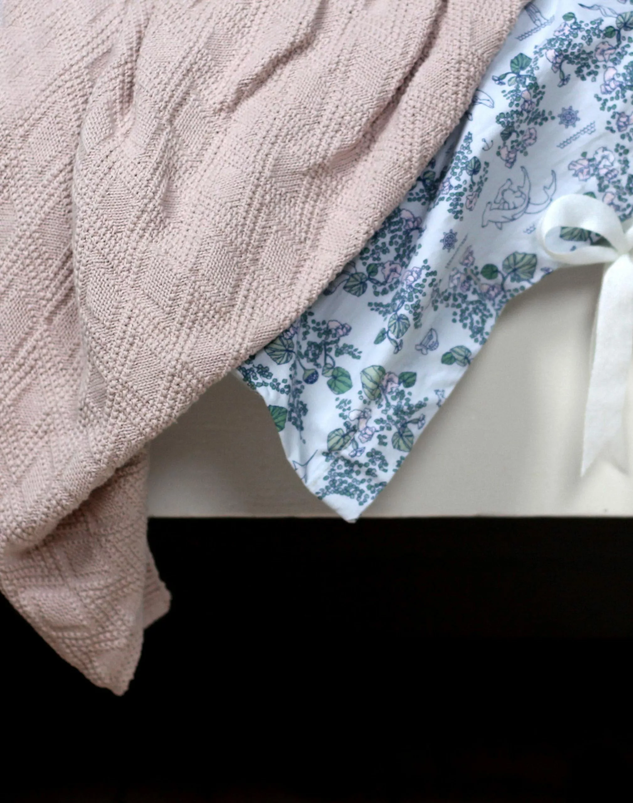 Garbo & Friends Mares Light Bedset 70x80 Cm, Baby 3 Garbo & Friends Mares Light Bedset 70x80 Cm, Baby – Bild 3