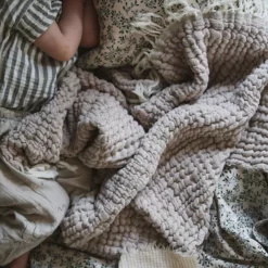 Garbo & Friends Mellow Tawny Decke, 110x110 Cm -Kindertextilien Verkäufe garbo friends mellow tawny decke 110x110 cm 2