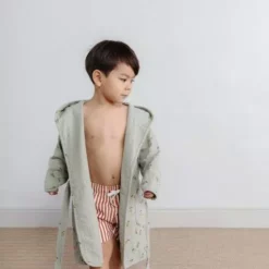Garbo & Friends Pear Bademantel Musselin, 110/116 7 Garbo & Friends Pear Bademantel Musselin, 110/116 -Kindertextilien Verkäufe garbo friends pear bathrobe muslin 2 2
