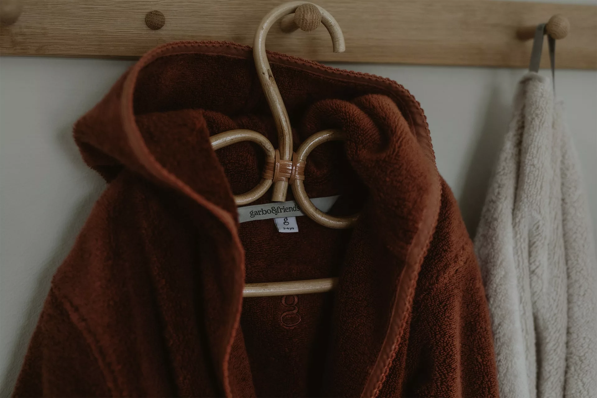 Garbo & Friends Cinnamon Bademantel, 6-8 Jahre 4 Garbo & Friends Cinnamon Bademantel, 6-8 Jahre – Bild 4