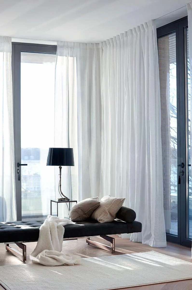 Himla Dalsland Vorhang Mit Faltenband 145x290 Cm, Weiß 3 Himla Dalsland Vorhang Mit Faltenband 145x290 Cm, Weiß – Bild 3