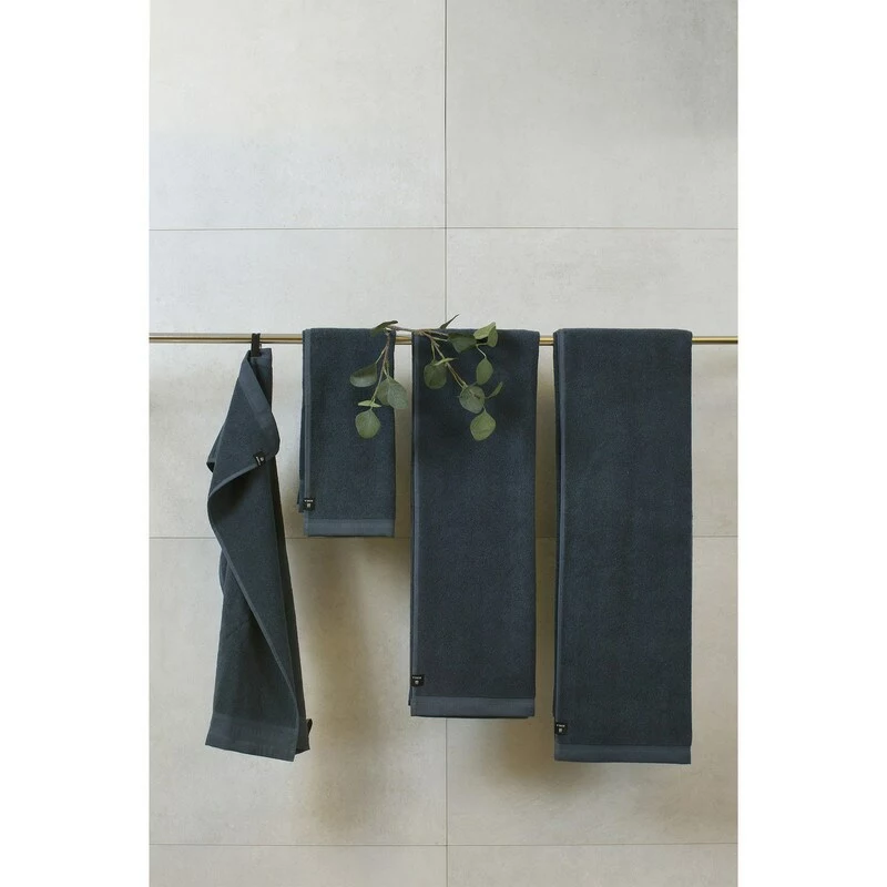 Himla Lina Gästehandtuch 30x50 Cm, Indigo 3 Himla Lina Gästehandtuch 30x50 Cm, Indigo – Bild 3