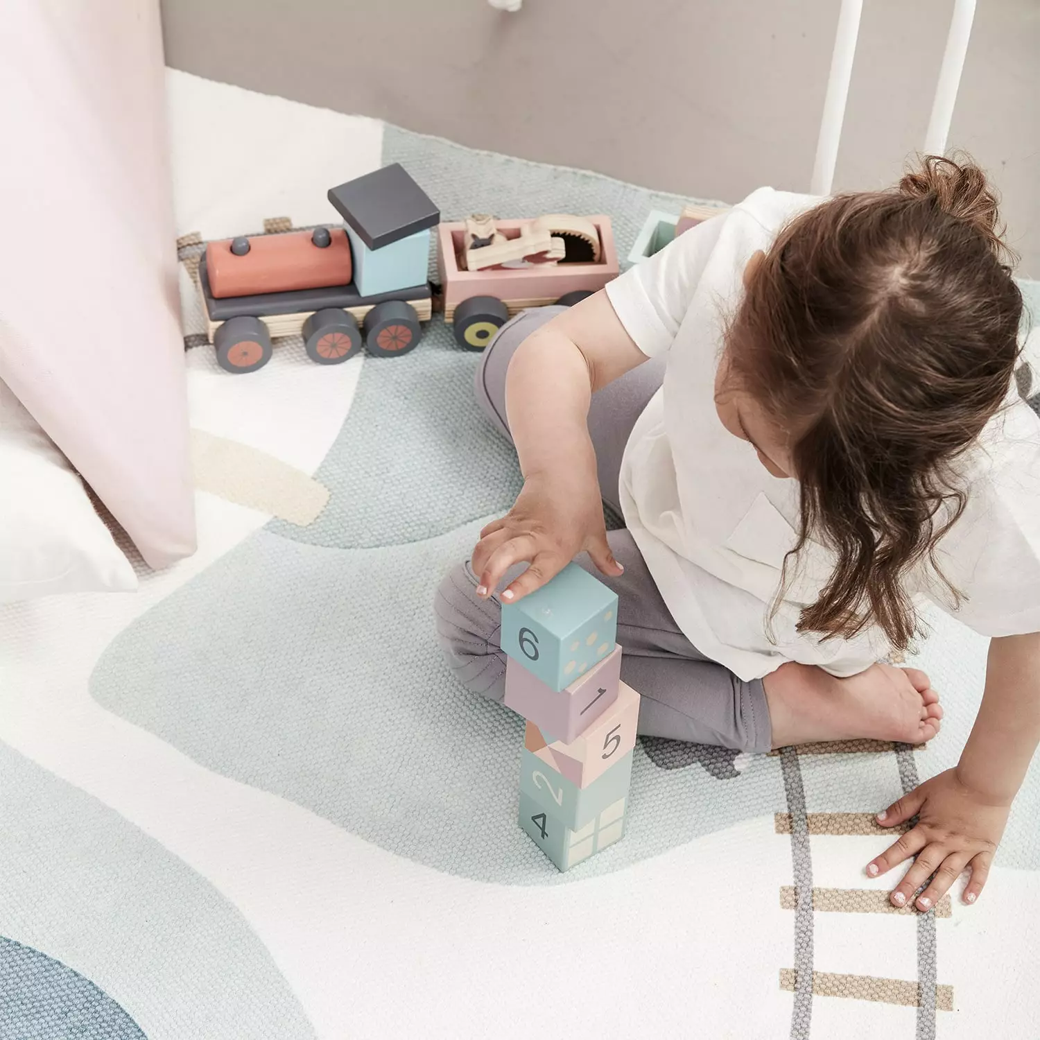 Kids Concept Edvin Waldteppich 130x170cm 4 Kids Concept Edvin Waldteppich 130x170cm – Bild 4