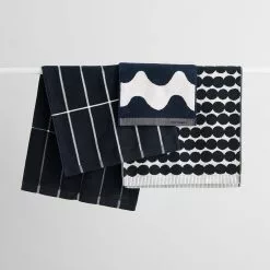 Marimekko Lokki Handtuch Dunkelblau / Off-white, 50x70 Cm -Kindertextilien Verkäufe marimekko lokki handtuch dunkelblau off white 3