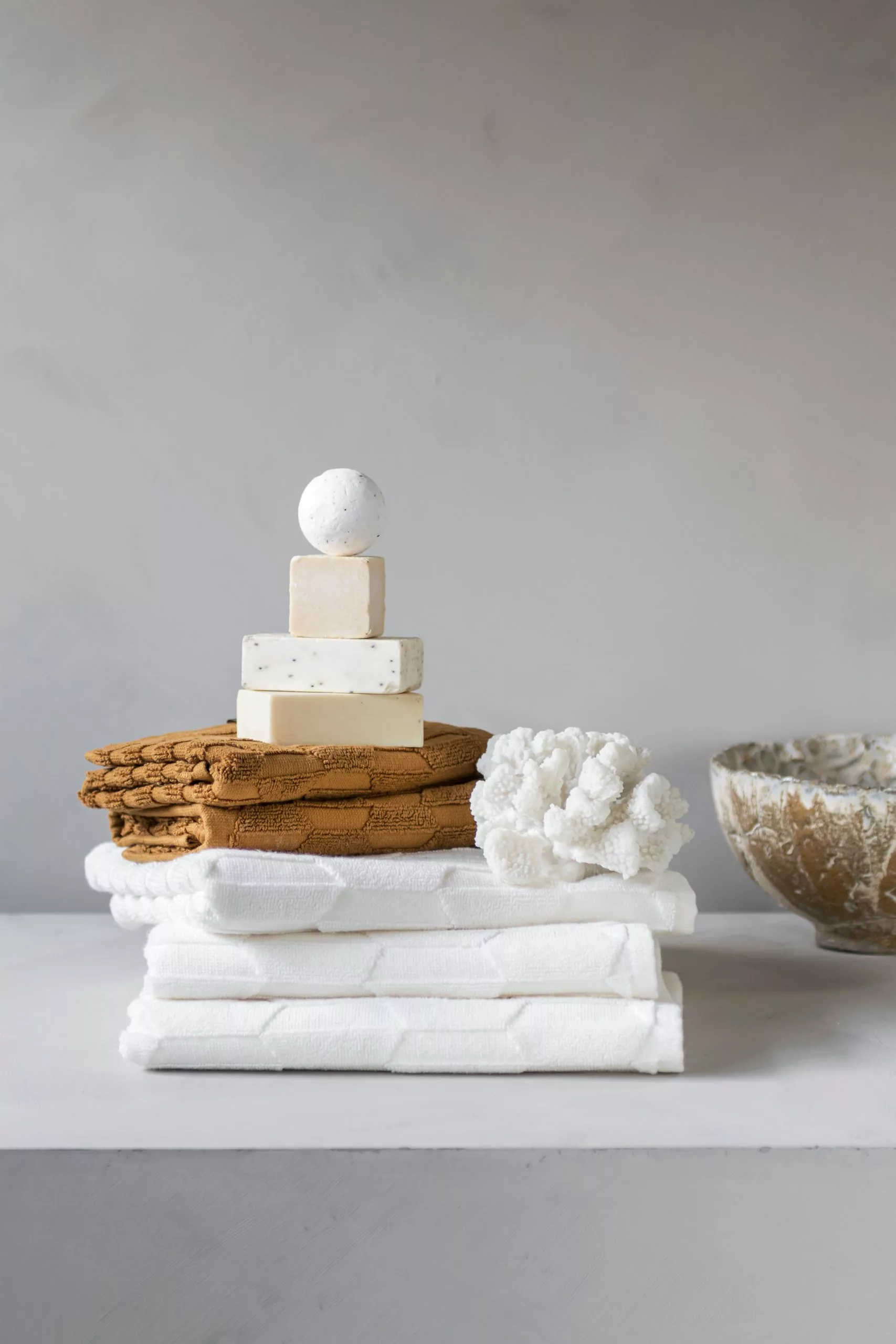 Mette Ditmer Geo Handtuch Off-white, 70x133 Cm 4 Mette Ditmer Geo Handtuch Off-white, 70x133 Cm – Bild 4