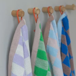 Mette Ditmer Retro Gästehandtuch 40x55 Cm 2-er Set, Classic Green 10 Mette Ditmer Retro Gästehandtuch 40x55 Cm 2-er Set, Classic Green -Kindertextilien Verkäufe mette ditmer retro 4