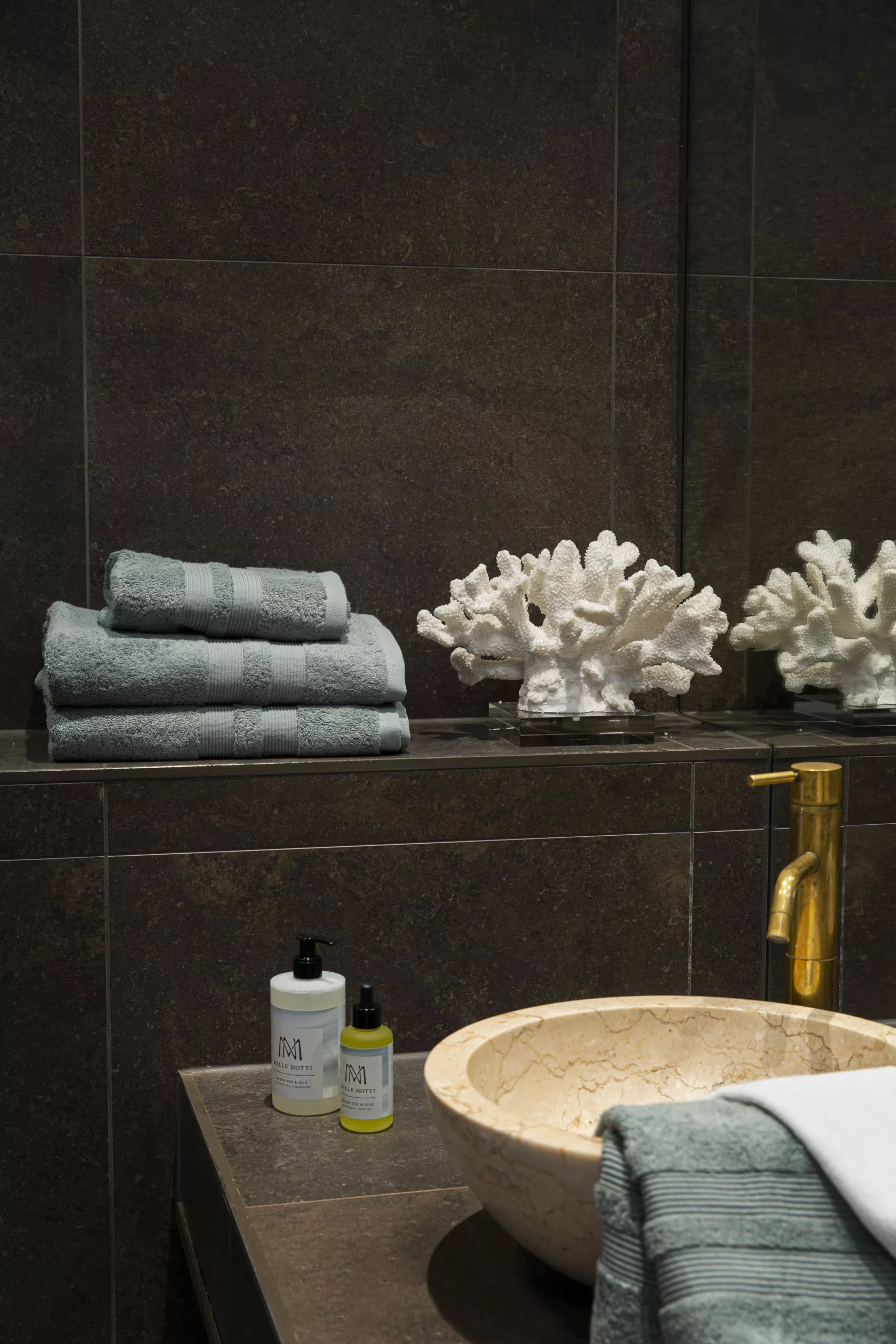 Mille Notti Fontana Handtuch 70x140cm, Graugrün EKO 2 Mille Notti Fontana Handtuch 70x140cm, Graugrün EKO – Bild 2