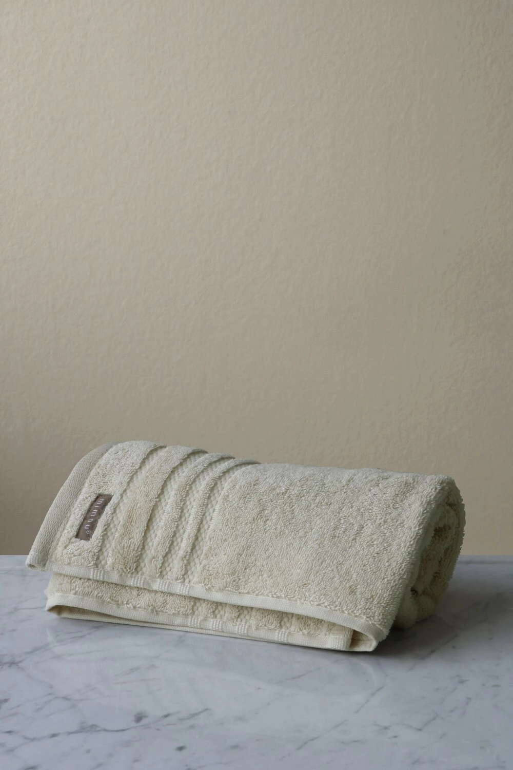 Mimou Devon Handtuch 50x70 Cm, Kaolinweiß 4 Mimou Devon Handtuch 50x70 Cm, Kaolinweiß – Bild 4
