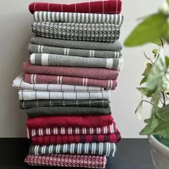 Recycled By Wille Agda Geschirrtuch 2-er Set 50x70 Cm, Olivgrün -Kindertextilien Verkäufe recycled by wille kokshandduk 2 pack agda 50x70 randcham gra vit 5