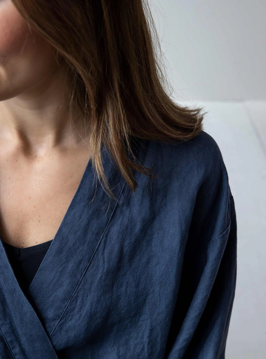 Tell Me More Laval Bademantel Night Blue, L/XL 2 Tell Me More Laval Bademantel Night Blue, L/XL – Bild 2